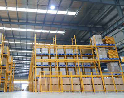 洗地機(jī)廠家教你如何排查開(kāi)機(jī)沒(méi)電的問(wèn)題